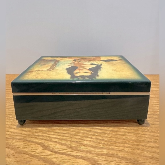 Vintage Heirloom Tradition San Fran music box Scarlet O’Hara Gone with the Wind - Picture 3 of 11